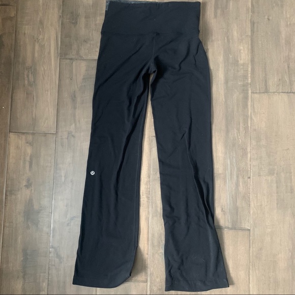 Lululemon groove flare pants - Picture 4 of 5